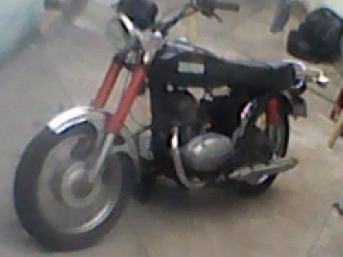 vendo motocicleta marca xing fu clasica 250  - Imagen 1