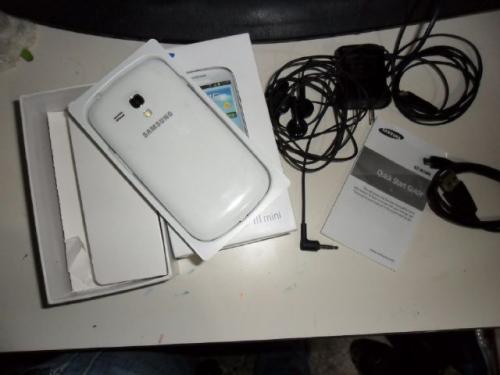 Samgung Galaxy S3 mini Blanco Q140000 Es  - Imagen 3